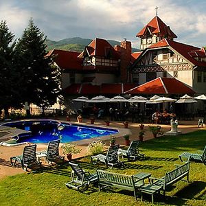 The Historic Redstone Inn
